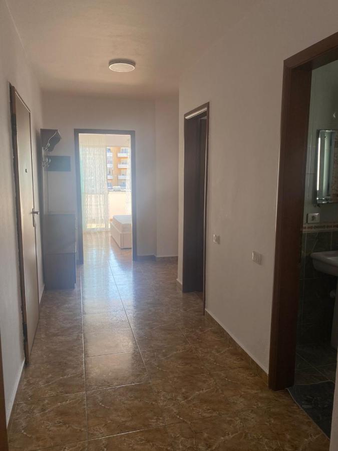 Center Of Shkodra Apartment Exterior photo
